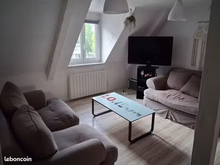 appartement t3 mansardé à louer