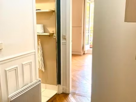 studio paris 11ème