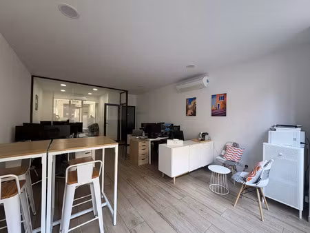 location bureau 43 m² à aubagne (13400)