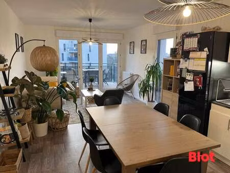 location appartement 3 pièces à chatillon-sur-seiche (35230) : à louer 3 pièces / 65m² cha