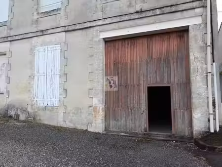 location local industriel 1 pièce 66 m² à angoulême (16000)