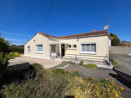 vente maison 4 pièces 82 m² châteaubernard (16100)