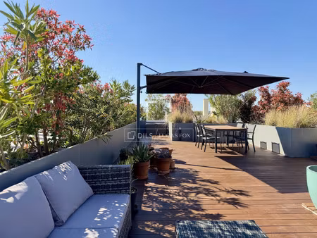 appartement de luxe à vendre dans le quartier estanove