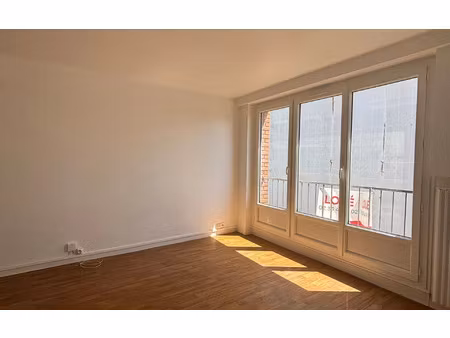 location appartement  m² t-1 à le havre  495 €