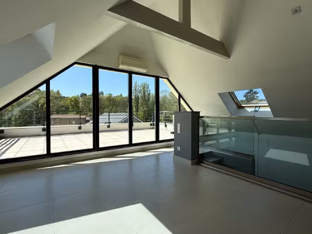 appartement d'exception en attique de 115 m2 avec superbe te
