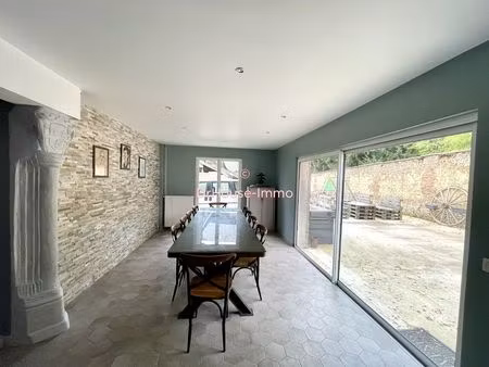 charmante maison familiale de 7 pièces avec jardin et terrasse sur la commune des grandes-
