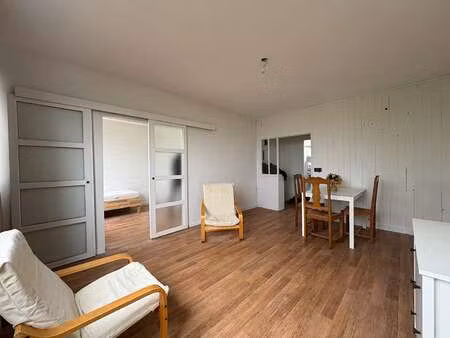 location appartement 4 pièces à orvault (44700) : à louer 4 pièces / 70m² orvault