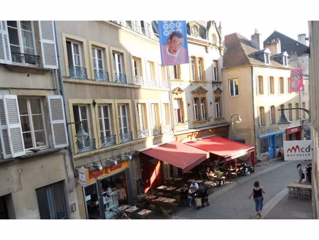 appartement 2 pièces 45 m² à louer à metz centre