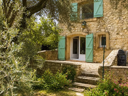 à louer charmant t2/3 de 48 m2 au cachet authentique sur c