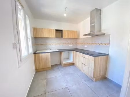 appartement graveson 3 pièce(s) 60 m2