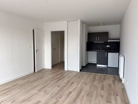 a louer appartement t2 le rheu recent