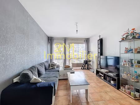 a vendre - proche de toutes commodités