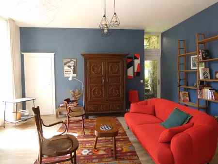 appartement atypique avec jardin