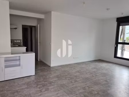 location appartement 3 pièces 54 m² à talence (33400)