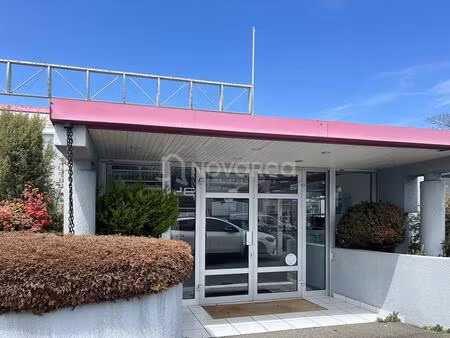 local commercial