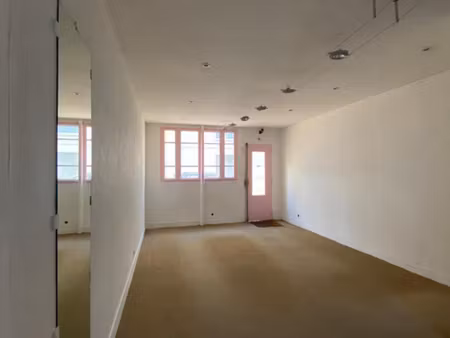 local commercial