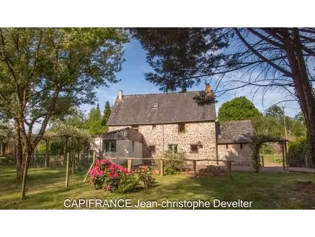 maison à vendre 6 pièces desertines (53) maison 4 chambres sur terrain de 2 500 m2