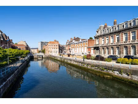 demeure de caractère totalement rénovée  centre douai  vieille scarpe  prestations haut de