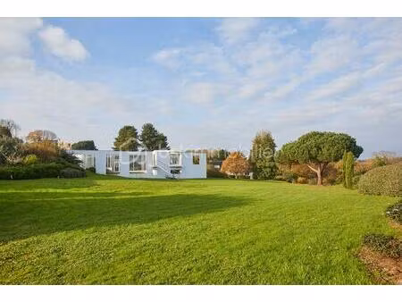 maison d'architecte de 248 m² à etables-sur-mer
