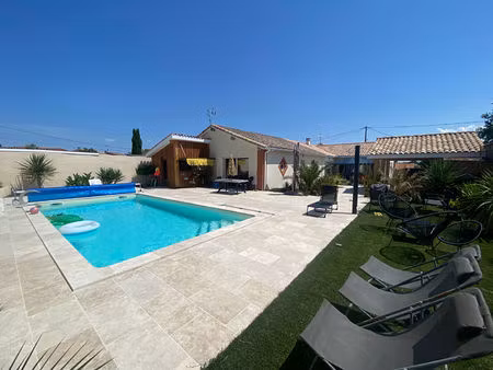 très belle contemporaine à pauillac