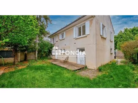 exclusivité foncia – très rare sur le secteur de verneuil-sur-seine !