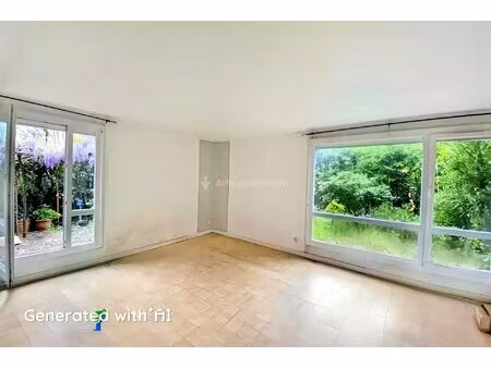 appartement lumineux de 90 m² avec jardin et garage à villefontaine
