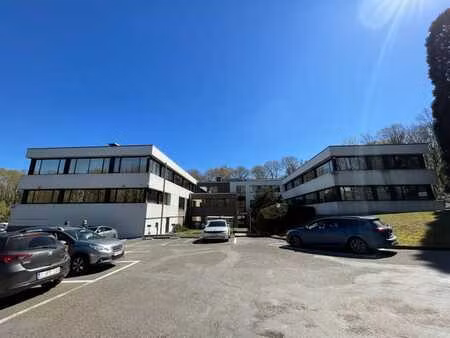 bel immeuble mixte à vendre à angleur