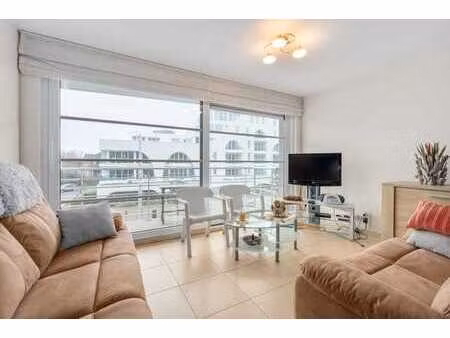 appartement ensoleille avec 2 chambres à 100 m de la digue