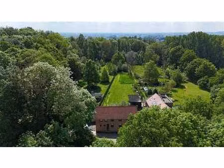 magnifique villa tout confort au coeur du pays des collines