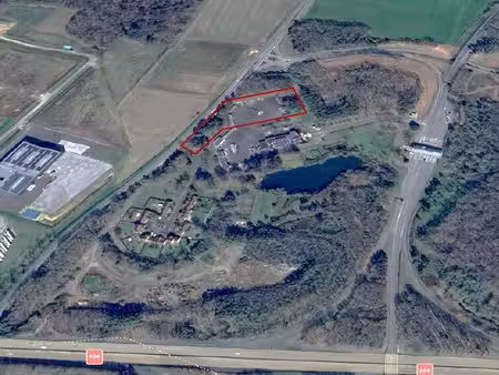 vente terrain 8984m² à 9000m²