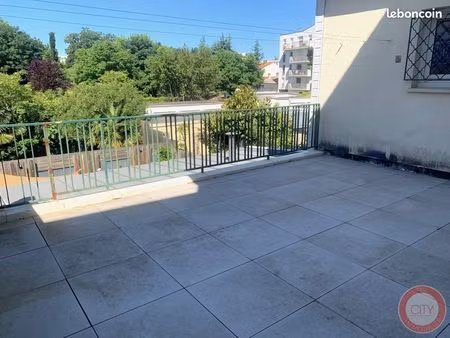 appartement 3 pièces 82 m²
