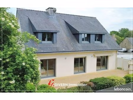propriété 7 pièces 200 m²