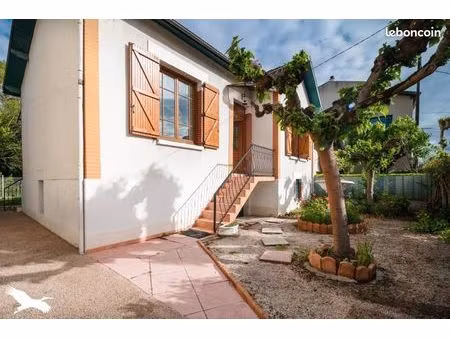 maison 3 pièces 74 m²