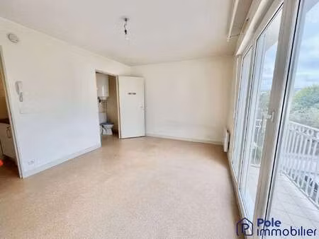 location appartement t1 à caen chemin vert (14000) : à louer t1 / 20m² caen chemin vert