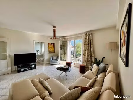 ?️ t4 lumineux 76m² – vue panoramique – quartier berriat/ampère