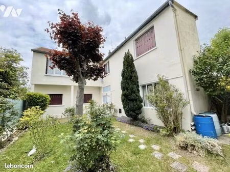 maison 5 pièces 110 m²