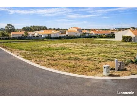 terrain 320 m² vaux sur mer