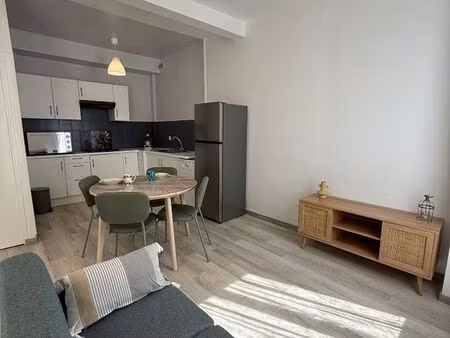 appart 2 pièces  équipé et chaleureux