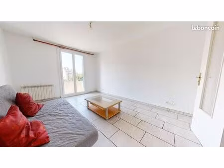 appartement 5 pièces 77 m²