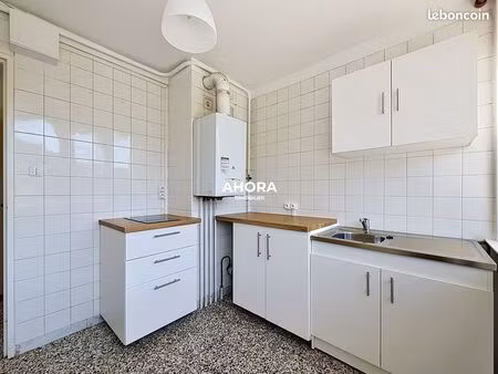 studio 1 pièce 30 m²