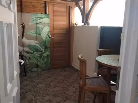 studio meublé