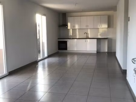 location f4 saint selve