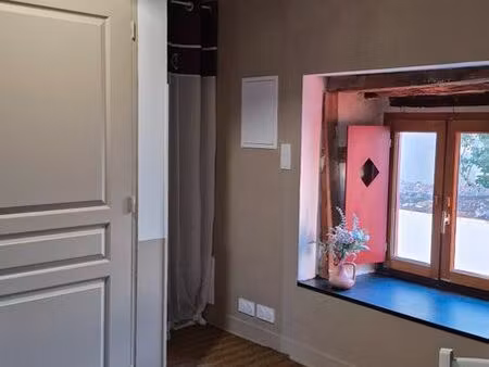 a louer : studio meublé centre-ville châteauroux chez l’habitant pour étudiant(e)