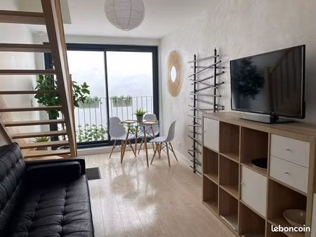 t2 duplex- bayonne centre