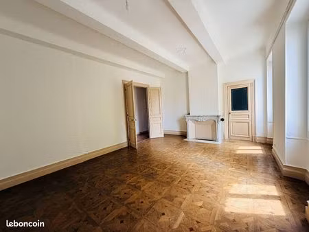 appartement 4 pièces 98 m²