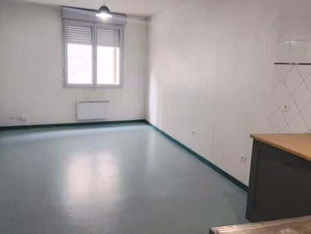 particulier loue appartement t3 centre tarascon