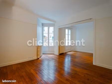 studio 1 pièce 35 m²