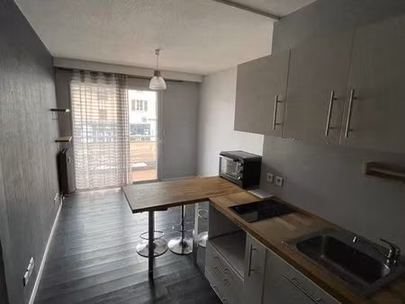 location appartement t2 35m2 tassin horloge