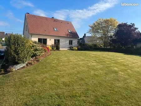 maison 5 pieces de 153.74m² avec tres jolie jardin