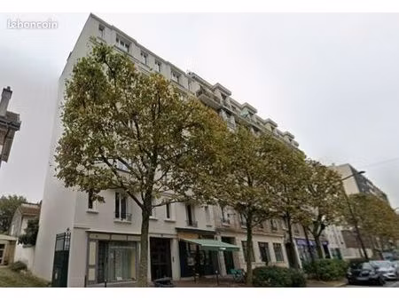 appartement f3 56m² à louer - charenton